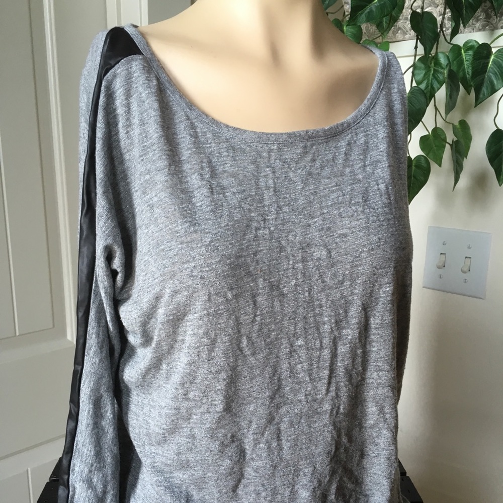 Old Navy Grey LS Black Leather Stripe Sleeve Top